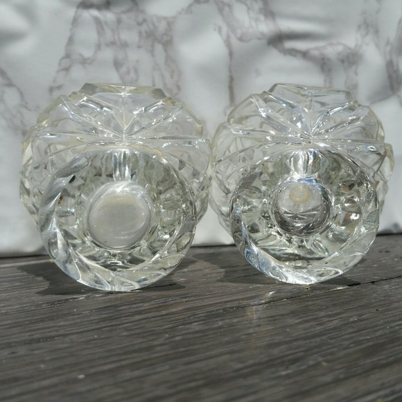 Vintage Heavy Crystal Clear Cut Glass Salt & Pepper Shakers Deco Decor 2.5" Tall - Picture 3 of 4